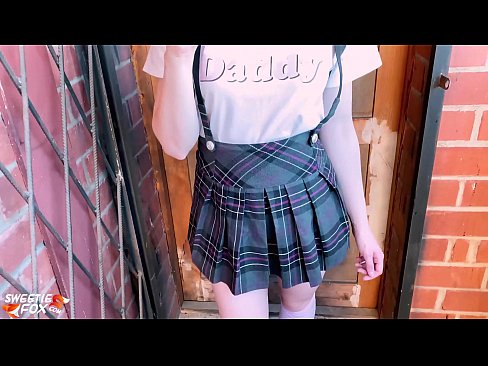 ❤️ Schoolgirl Sucks tagħha Dick profondament u fucks minflok klassijiet. ❤️❌ Porno lilna