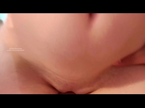 ❤️ Irqad fil-kamra ta’ oħti u hekk qomt ❤️❌ Porno lilna