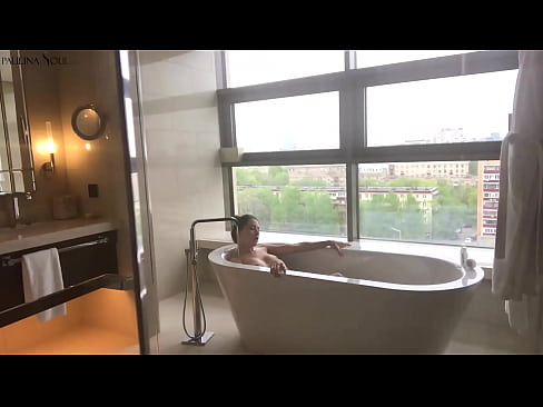 ❤️ Tremendous babe Passjonatament jerking off pussy tagħha fil-kamra tal-banju ❤️❌ Porno lilna